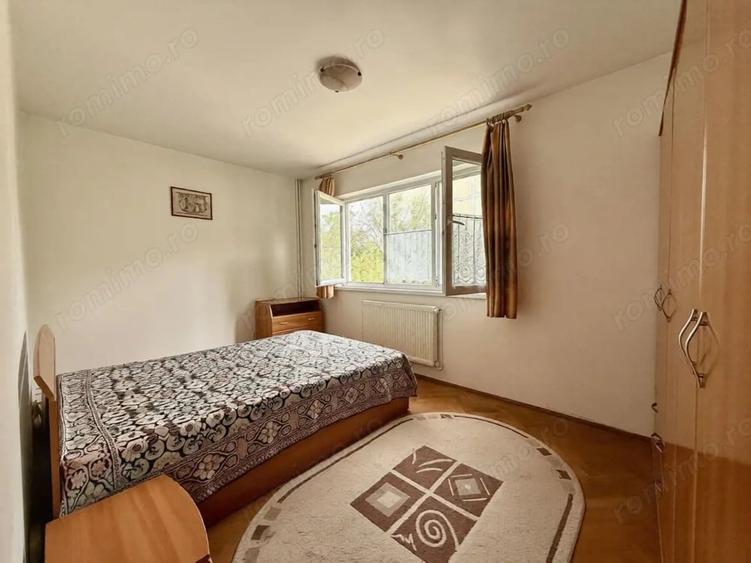Apartament cu 3 camere semidecomandat în Dacia