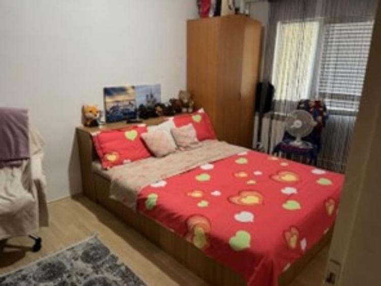 Apartament cu 2 camere decomandat în Faleză