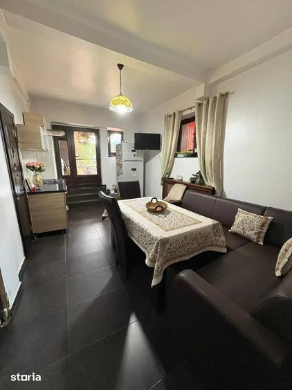 Casă cu 7 camere cu Teren 770 Mp în Dărăști-Ilfov