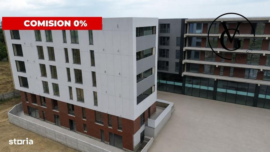 Apartament cu 4 camere decomandat în Central