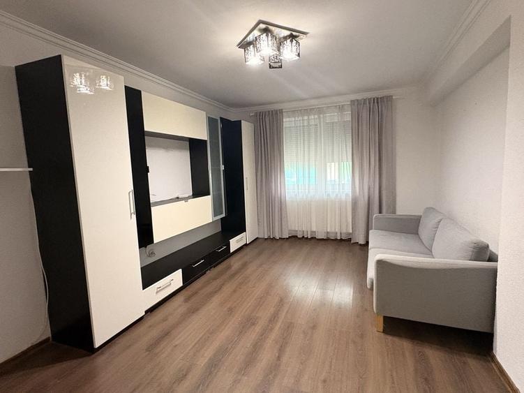 Apartament cu 2 camere decomandat în Malul Mureșului