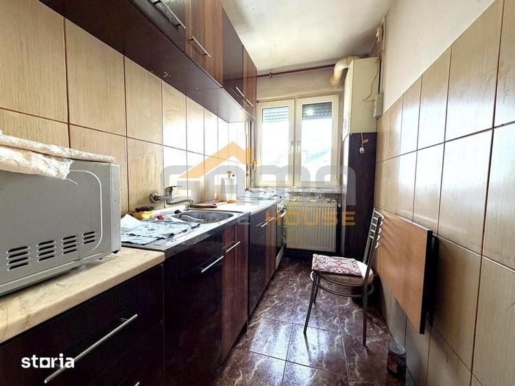 Apartament cu 2 camere semidecomandat în Aurel Vlaicu