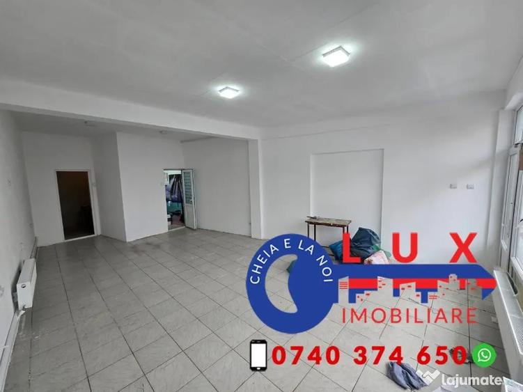 Spațiu comercial, de 40 mp, în E3