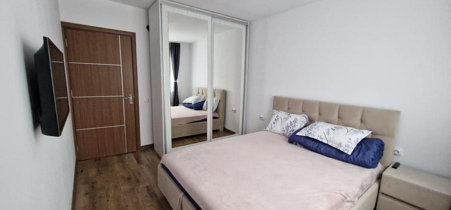 Apartament de vanzare - 4