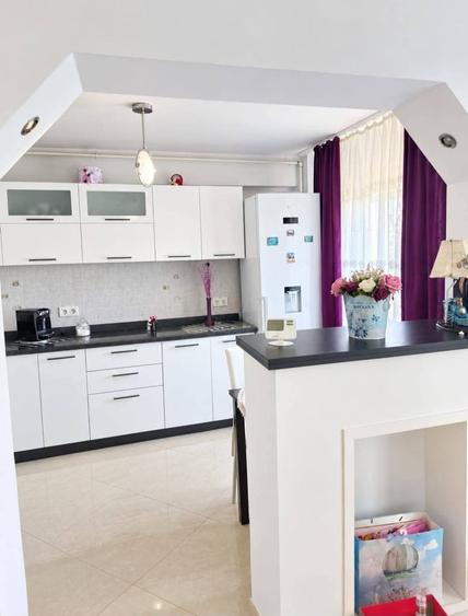 Apartament cu 2 camere decomandat în Ultracentral