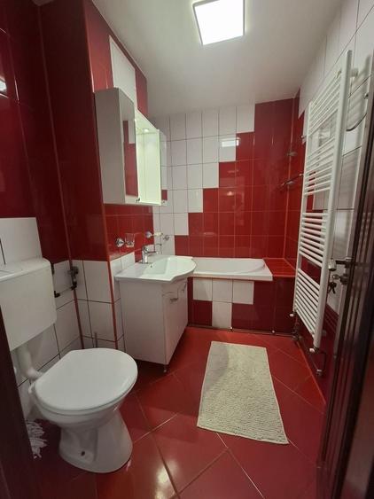 Apartament cu 2 camere decomandat în Exterior Vest