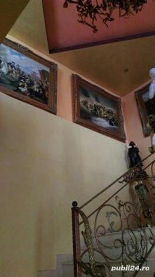 Casă cu 13 camere cu Teren 1410 Mp în Dumbrăvița