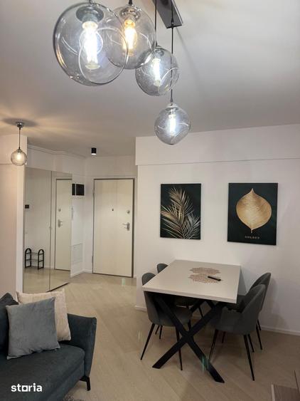 Apartament cu 3 camere în Văcăresti