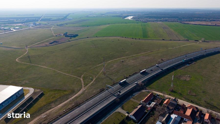 Teren de 107000 mp, în Aradul Nou