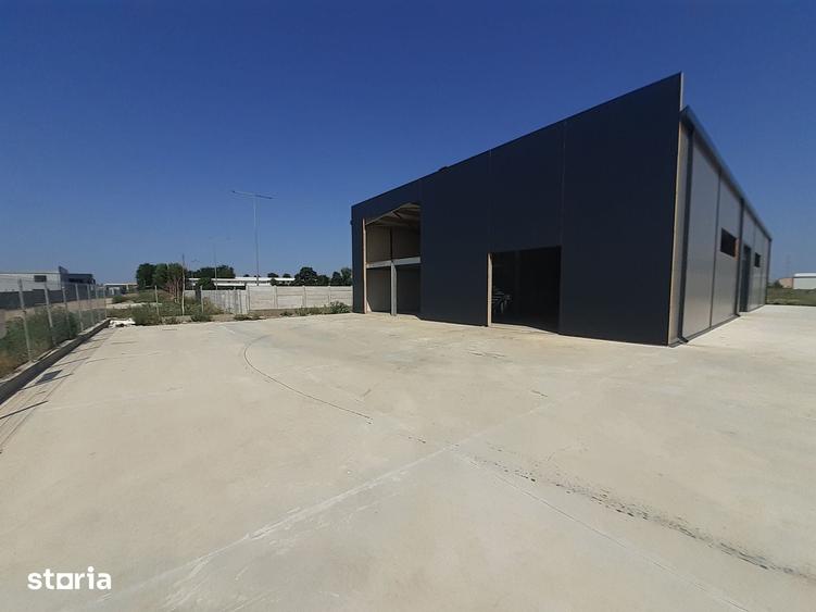 Spațiu comercial, de 650 mp, în Glina