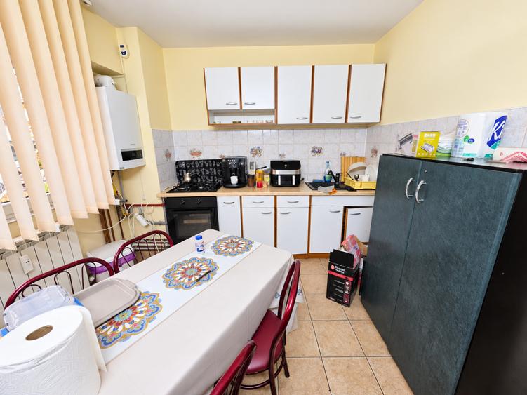 Apartament cu 2 camere decomandat în Calea Călărașilor
