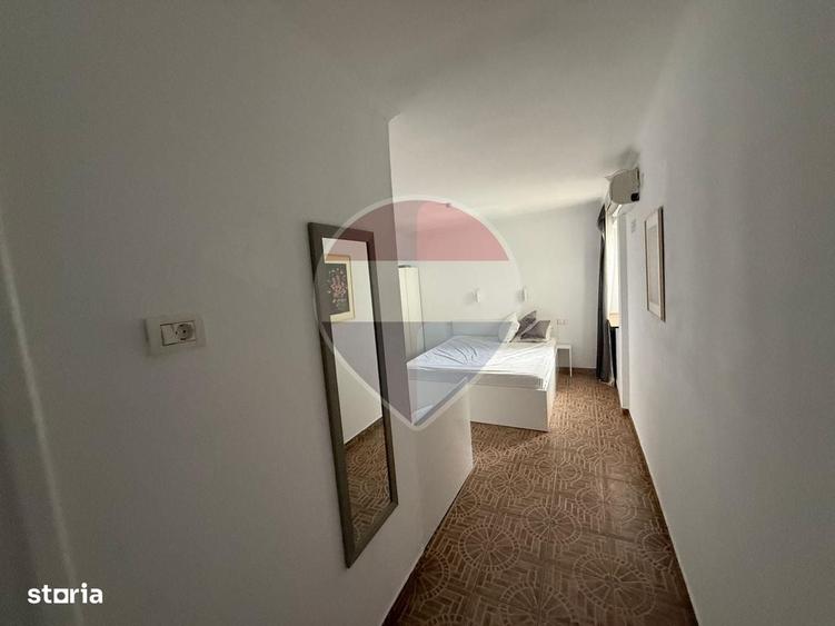 Pensiune cu 15 camere de vanzare in zona Nord - 7