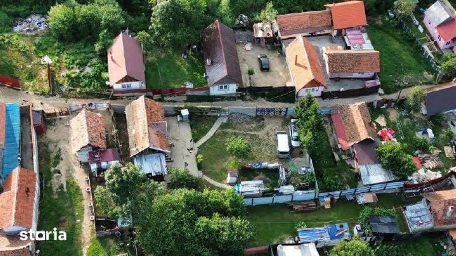 Casă cu 2 camere cu Teren 526 Mp în Șinca