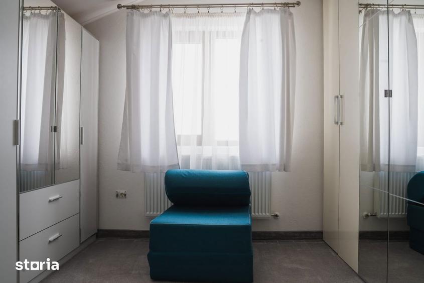 Casă cu 4 camere cu Canalizare în Central