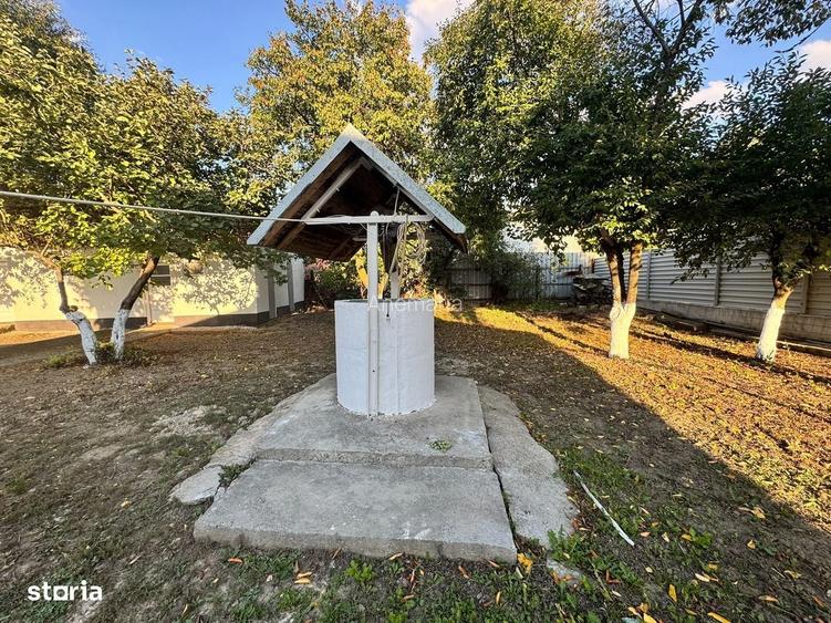 Casă cu 3 camere cu Teren 800 Mp în Central