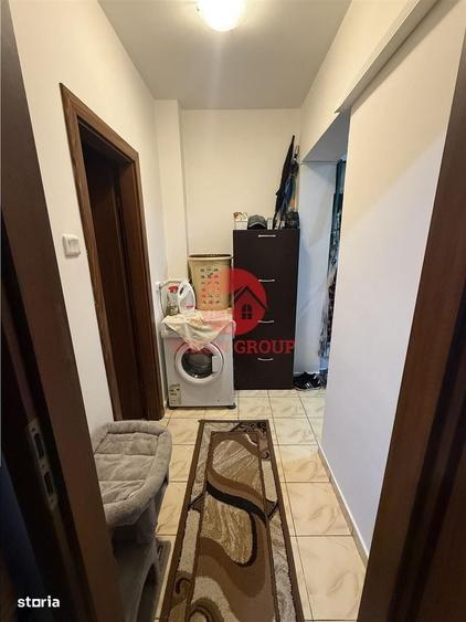 Apartament cu 2 camere decomandat în CET