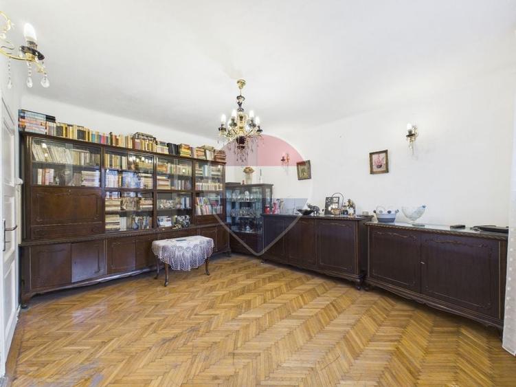 Casă cu 4 camere cu Teren 308 Mp în Bucureștii Noi
