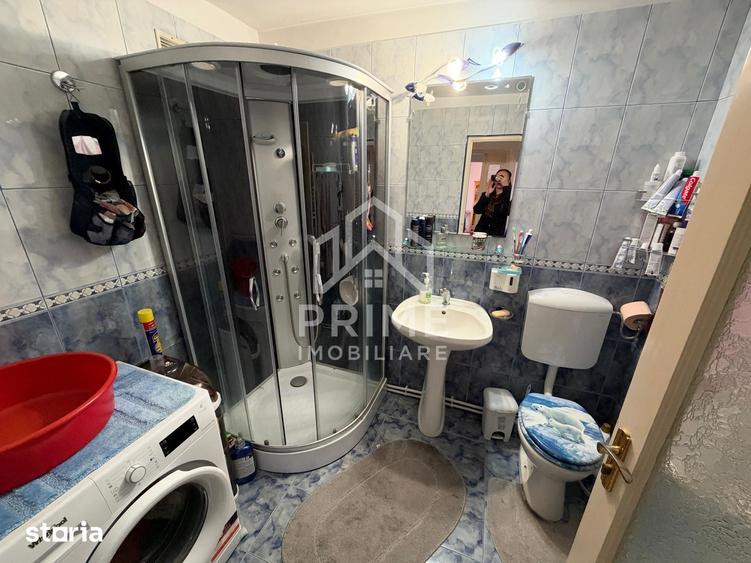 Casă cu 5 camere decomandat cu Teren 356 Mp în Teiu