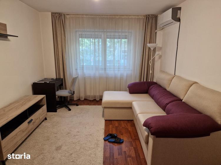 Apartament cu 2 camere decomandat în Centrul Civic