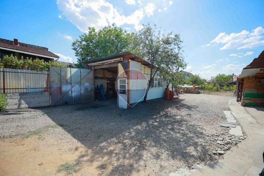Casă individuală cu 2 camere cu Teren 588 Mp în Oncea