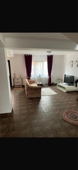 Casă cu 4 camere cu Teren 760 Mp în Bariera Vâlcii