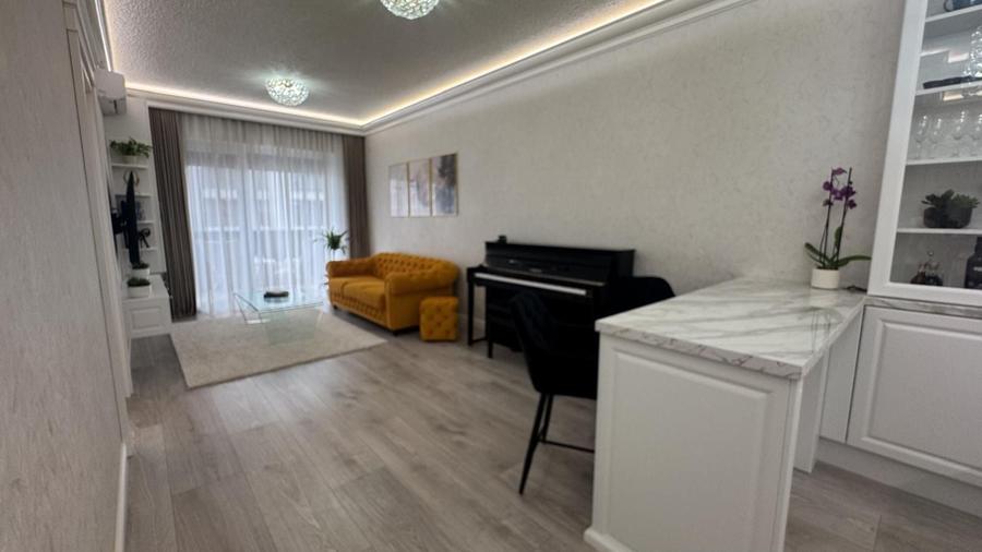 Apartament cu 2 camere decomandat, mobilat în UTA