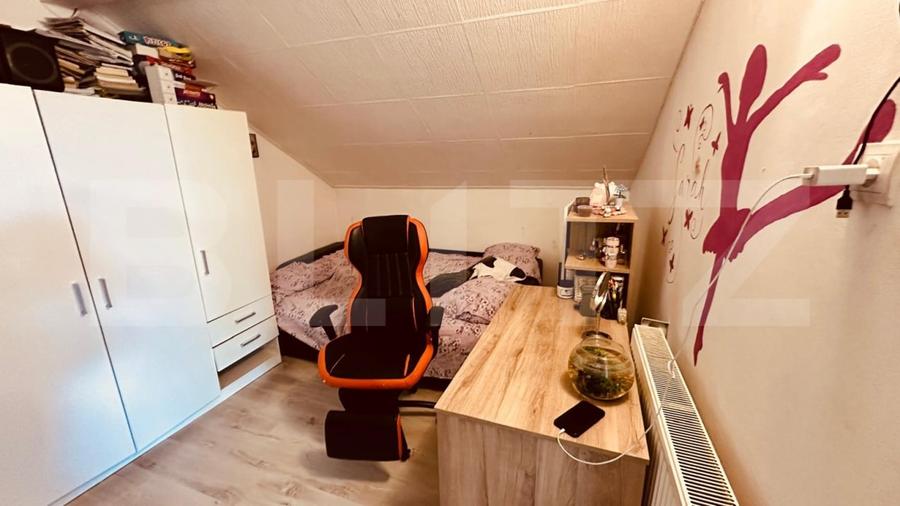 Casă individuală cu 8 camere cu Teren 710 Mp în Miroslava
