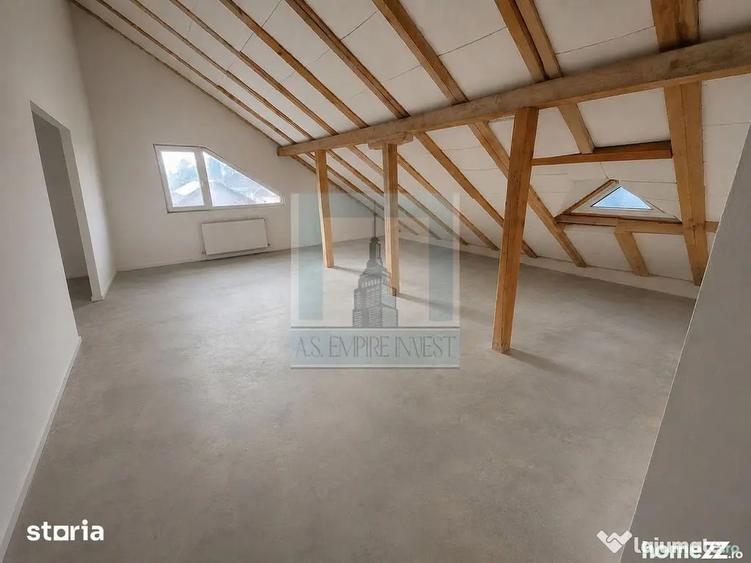 Casă cu 7 camere cu Teren 1000 Mp în Cristian
