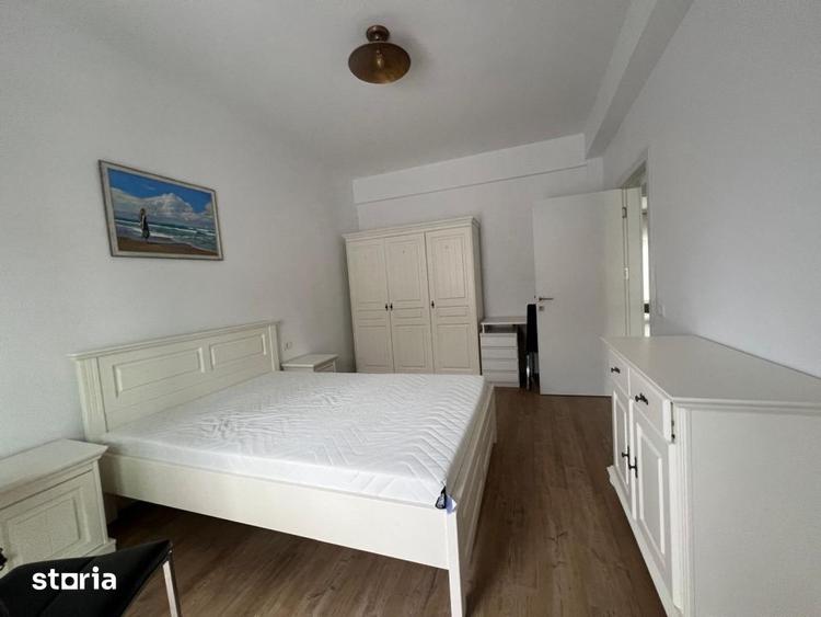 Apartament cu 3 camere, mobilat în Km 4