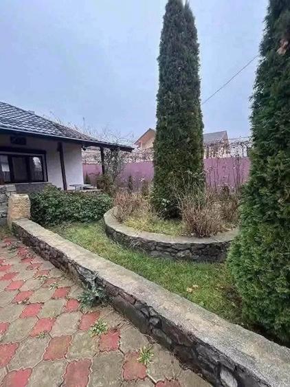 Casă cu 3 camere cu Teren 817 Mp în Central