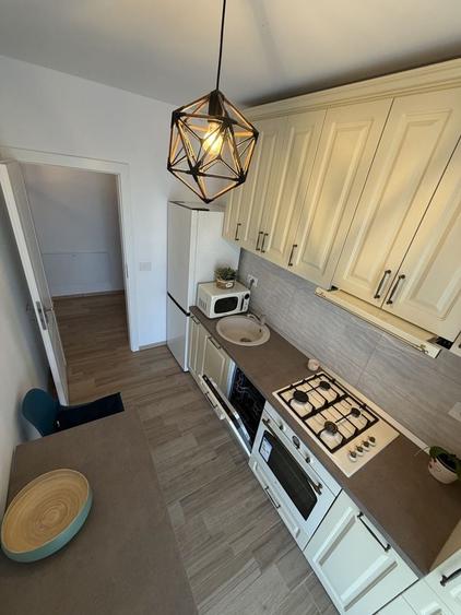 Inchiriez Apartament cu 2 camere si loc de parcare Iris Armoniei - 7