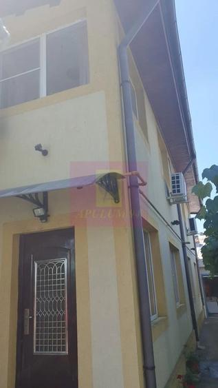 Casă cu 5 camere în Pantelimon