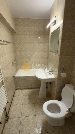 Nicolina 1 - 3 camere decomandat - 2 bai - etaj 3/8 - boxa - 7