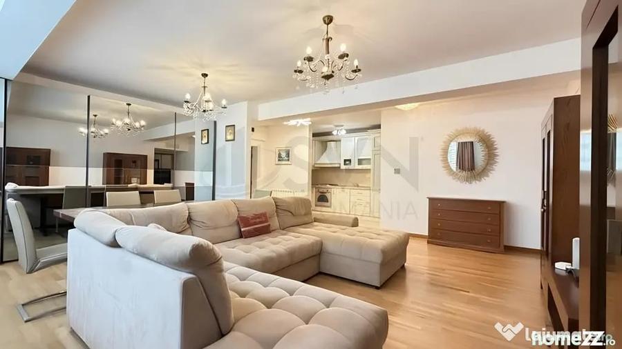 Apartament cu 3 camere decomandat în Kiseleff
