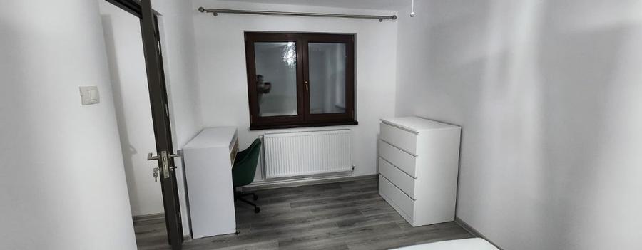 Apartament cu 2 camere semidecomandat, mobilat în Tomis Nord
