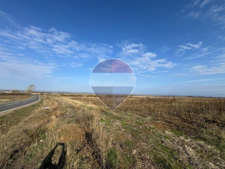 Teren agricol intravilan de 622 mp, în Sărand