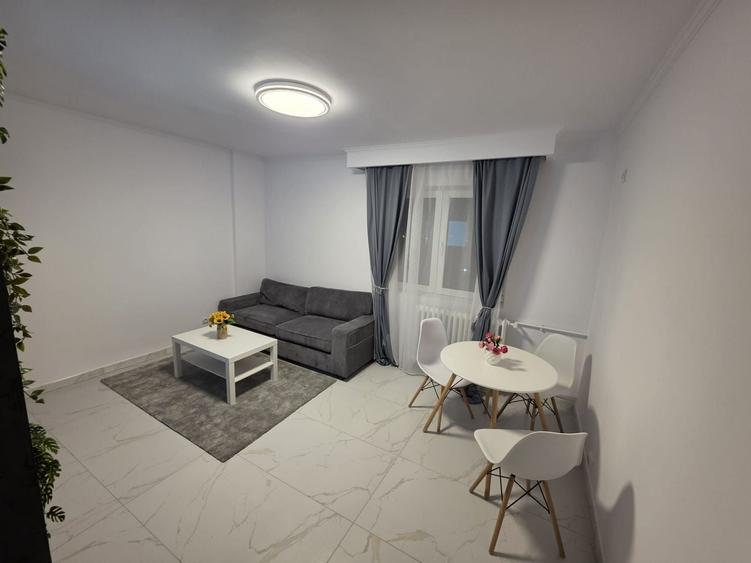 Apartament cu 2 camere decomandat, mobilat în Berceni