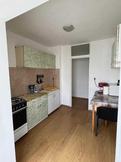 PF INCHIRIEZ Apartament camere Intre lacuri - 1