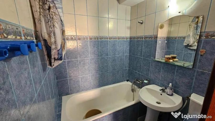 Apartament cu 2 camere nedecomandat în Central