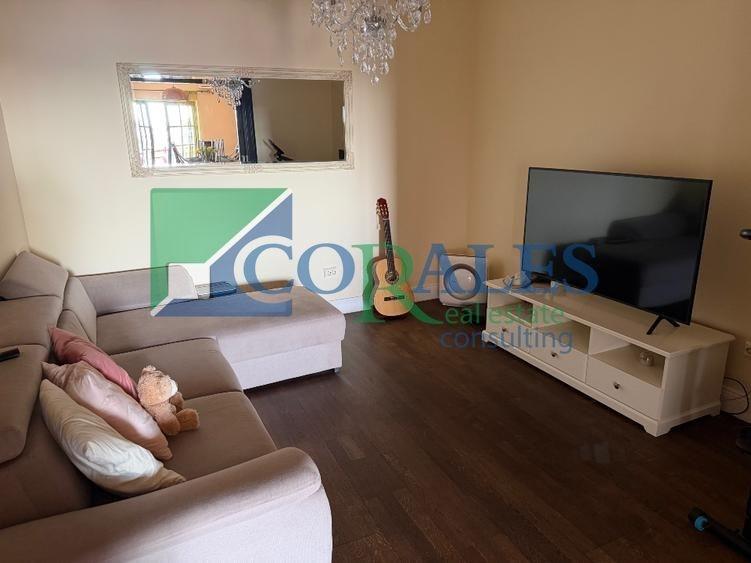 Apartament cu 3 camere decomandat, mobilat în Ronaț