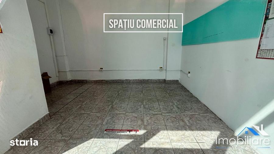 Spațiu comercial, de 16 mp, în Petros