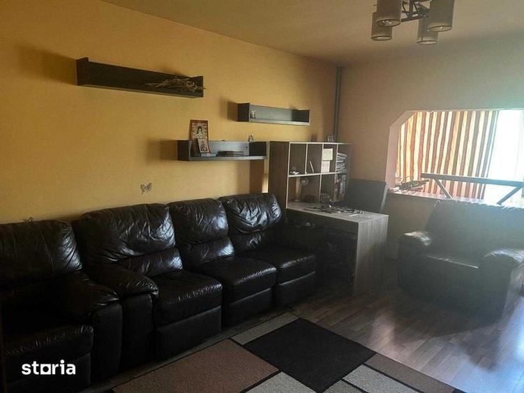 Inchiriez Apartament cu 3 camere Ploiesti, zona Maternitate - 2