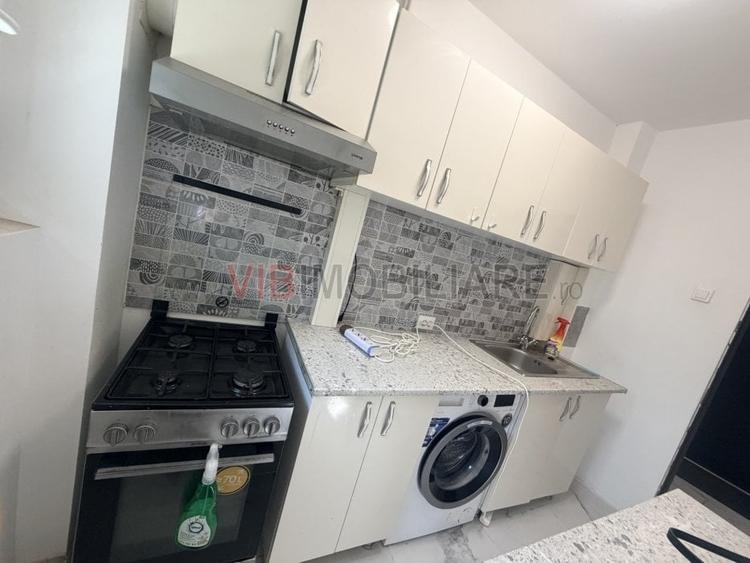 Apartament cu 2 camere semidecomandat în Grivița