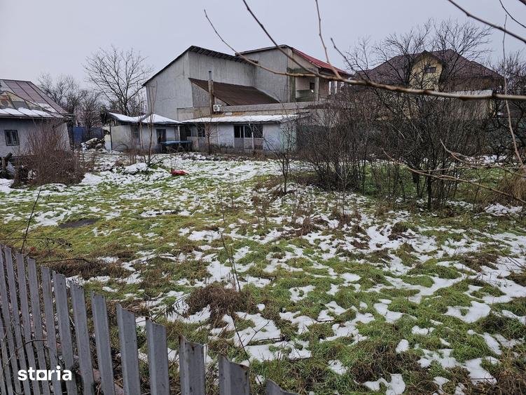 Teren de 600 mp, în Militari