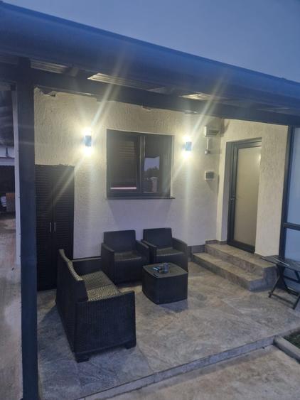 Casă cu 2 camere în Piscani