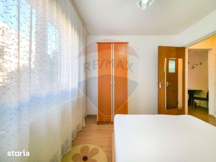 Apartament cu 2 camere semidecomandat în Giurgiului