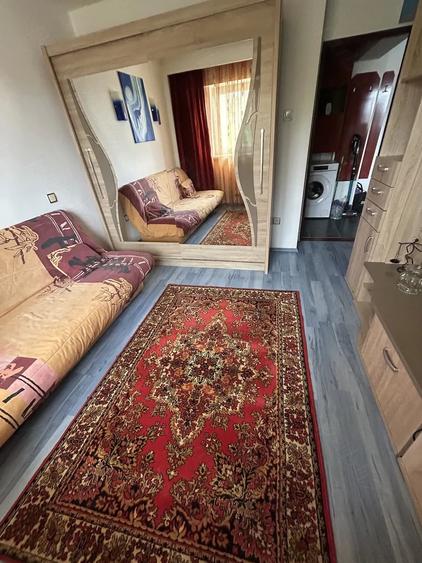 Apartament cu 2 camere decomandat în Carpați 2