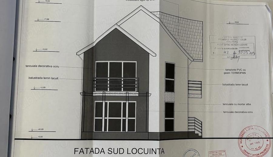 Casă cu Teren 600 Mp în Central