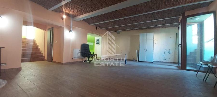 Spatiu comercial 67 mp central - 1