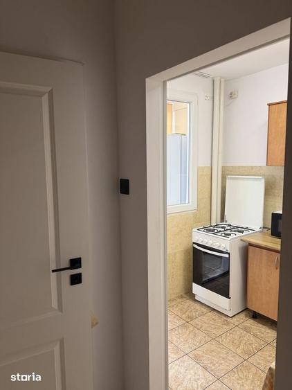 Apartament cu 2 camere, mobilat în Grivița — fotografia 3